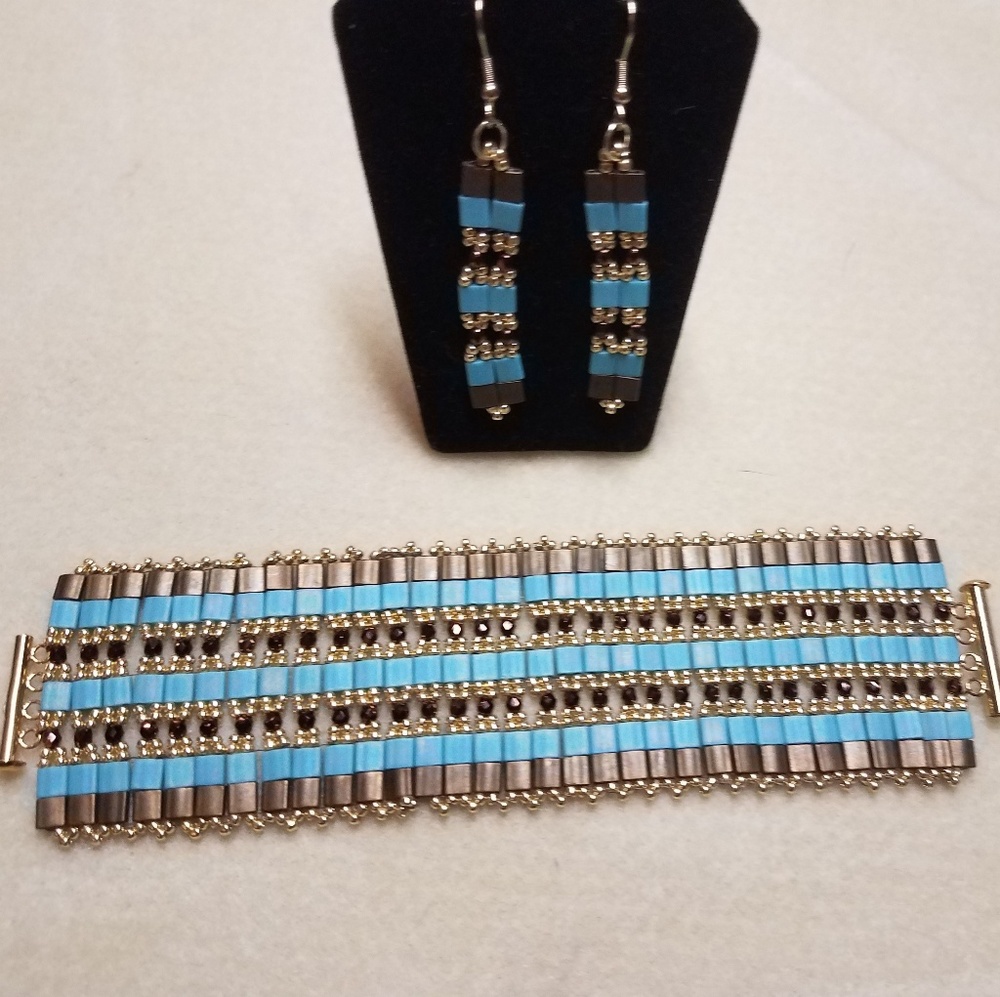 Bracelet & Earring Set